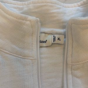 Vineyard Vines Tops - Vineyard Vines Women’s Pullover XL White Vineyard Vines Tops - Vineyard Vines Women’s Pullover XL White
